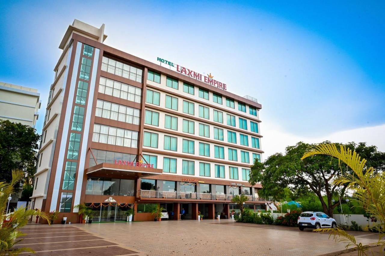 Hotel Laxmi Empire GOA Extérieur photo